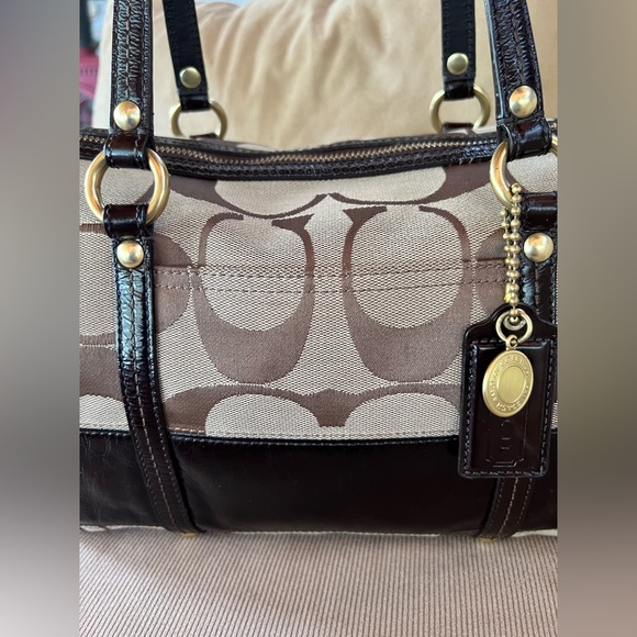 COACH 08 #12430 Signature Stripe Small Duffel/Satchel! Tan/Brass! - Picture 3 of 16